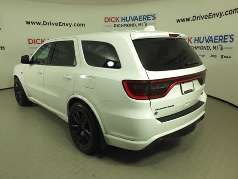 Used 2018 Dodge Durango SRT w/ SRT Interior Appearance Group AWD/4WD image 4