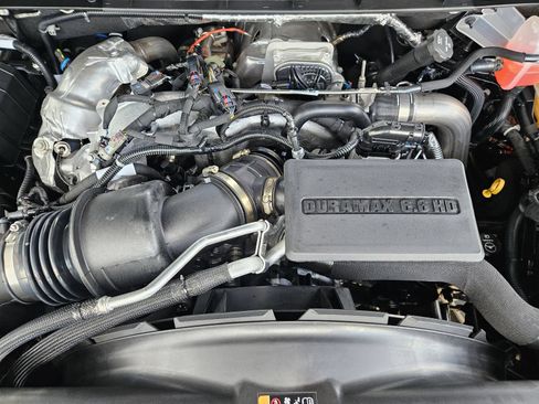 New 2026 Chevrolet Silverado 2500 Custom w/ Custom Value Package AWD/4WD image 31