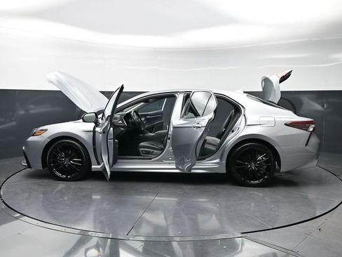 Used 2024 Toyota Camry XSE image 41