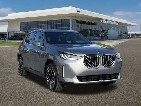 New 2026 BMW X3 xDrive30 image 2