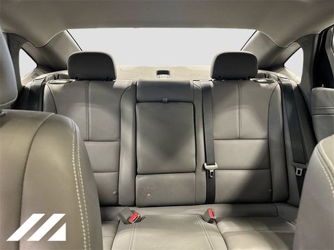 Used 2019 Chevrolet Impala LT image 30