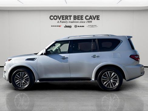 Used 2024 Nissan Armada SL image 5