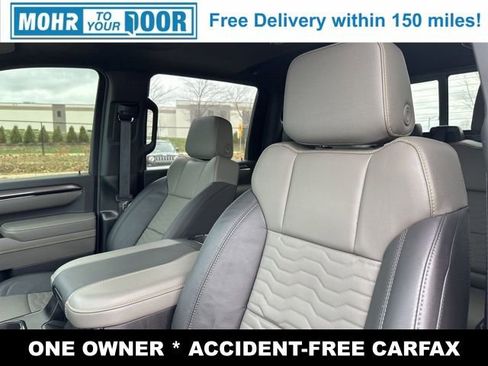 Used 2025 Chevrolet Silverado 2500 ZR2 w/ Technology Package image 13