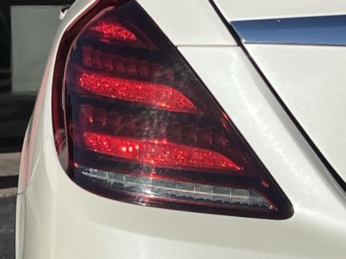 Used 2018 Mercedes-Benz S 450 Sedan image 10