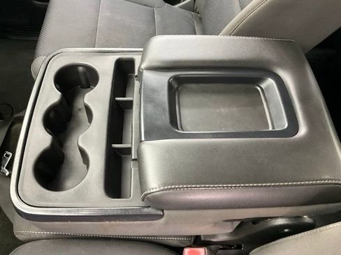 Used 2018 Chevrolet Silverado 1500 LT w/ All Star Edition image 17