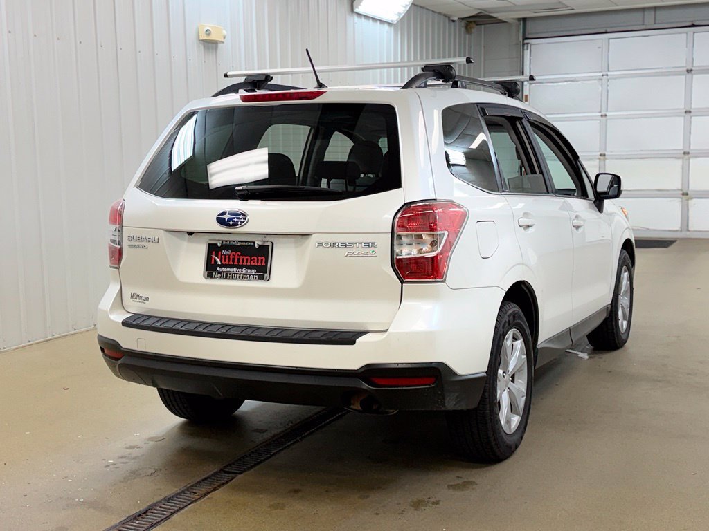 Used 2015 Subaru Forester 2.5i Premium w/ All-Weather Package AWD/4WD image 5