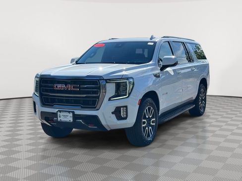 Used 2023 GMC Yukon XL AT4 w/ Max Trailering Package AWD/4WD image 3