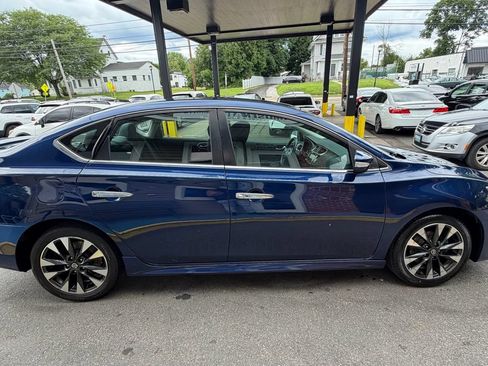 Used 2019 Nissan Sentra SR FWD image 6