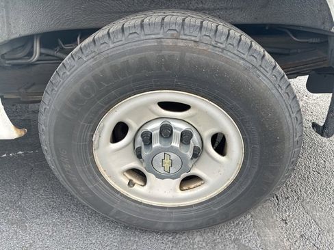 Used 2016 Chevrolet Express 3500 LT w/ LT Preferred Equipment Group image 24