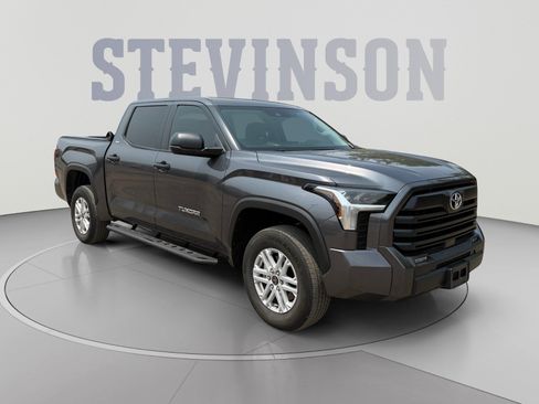 Used 2024 Toyota Tundra SR5 AWD/4WD image 7