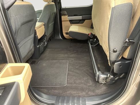 Used 2021 Ford F150 XLT w/ Equipment Group 302A High image 20