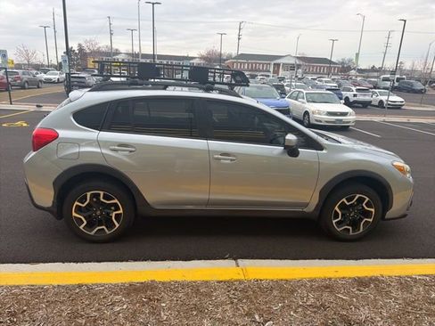 Used 2016 Subaru Crosstrek 2.0i Premium w/ Moonroof Package image 22