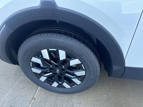 New 2026 Hyundai Santa Cruz SEL FWD image 11