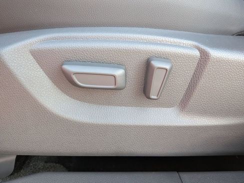 New 2026 Mitsubishi Eclipse Cross SEL AWD/4WD image 12