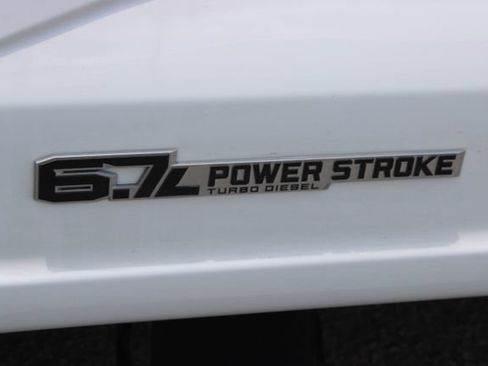 Used 2025 Ford F250 XL w/ XL Off-Road Package AWD/4WD image 17