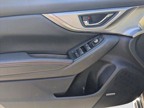 Used 2021 Subaru Crosstrek 2.5i Limited w/ Moonroof Package 2 image 9