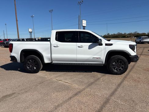 Certified 2025 GMC Sierra 1500 AT4X image 7