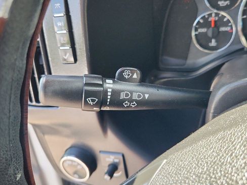 Used 2016 Chevrolet Express 2500 RWD image 29