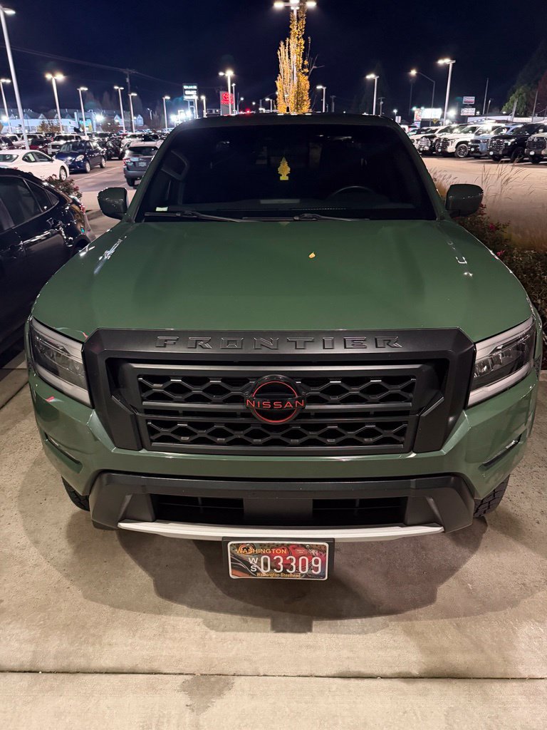 Used 2022 Nissan Frontier PRO-4X w/ Technology Package AWD/4WD image 1