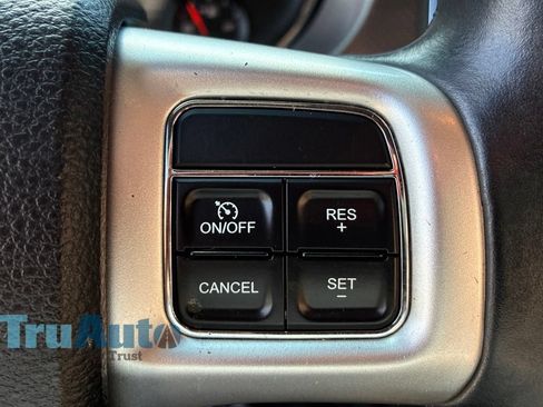 Used 2014 Dodge Charger SE w/ Sport Appearance Group RWD image 28