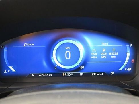 Certified 2020 Ford Escape Titanium AWD/4WD image 9