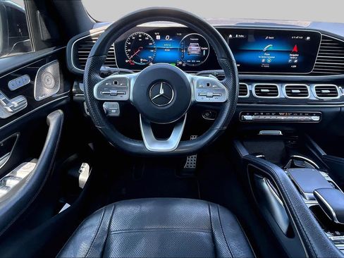 Used 2020 Mercedes-Benz GLS 580 4MATIC image 6
