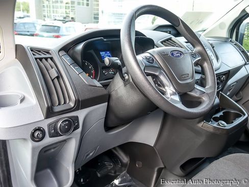 Used 2018 Ford Transit 150 XL RWD image 10