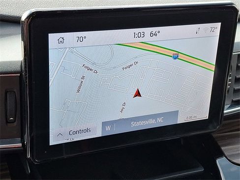 Used 2023 Ford Explorer Limited image 16