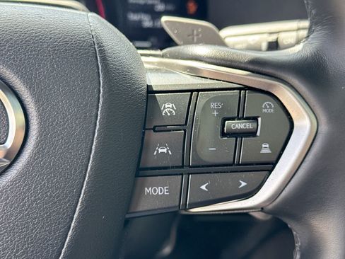 Used 2025 Lexus GX 550 w/ Accessory Package (2T) AWD/4WD image 31