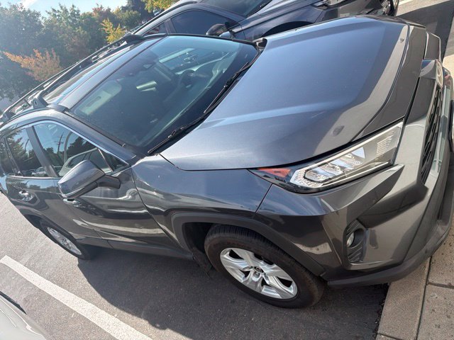 Used 2021 Toyota RAV4 XLE w/ Convenience Package AWD/4WD image 1