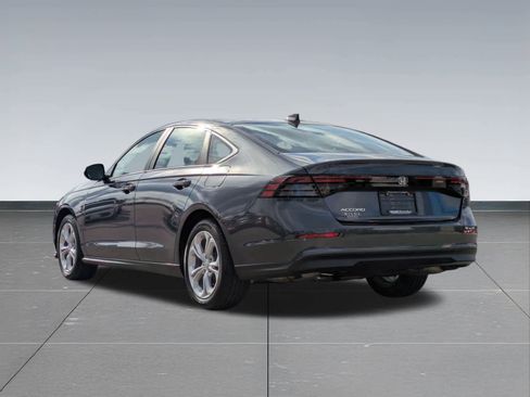 Certified 2025 Honda Accord LX image 4