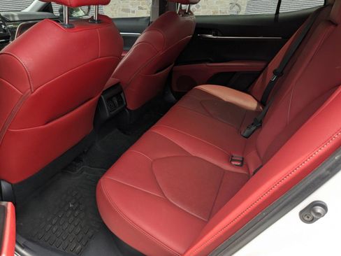 Used 2021 Toyota Camry XSE w/ Cold Weather Package FWD image 9