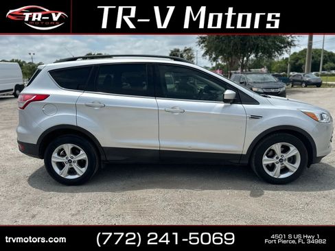 Used 2014 Ford Escape SE w/ Equipment Group 201A FWD image 5