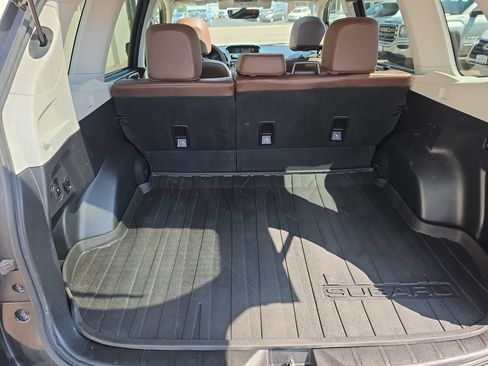 Used 2018 Subaru Forester 2.5i Touring AWD/4WD image 23