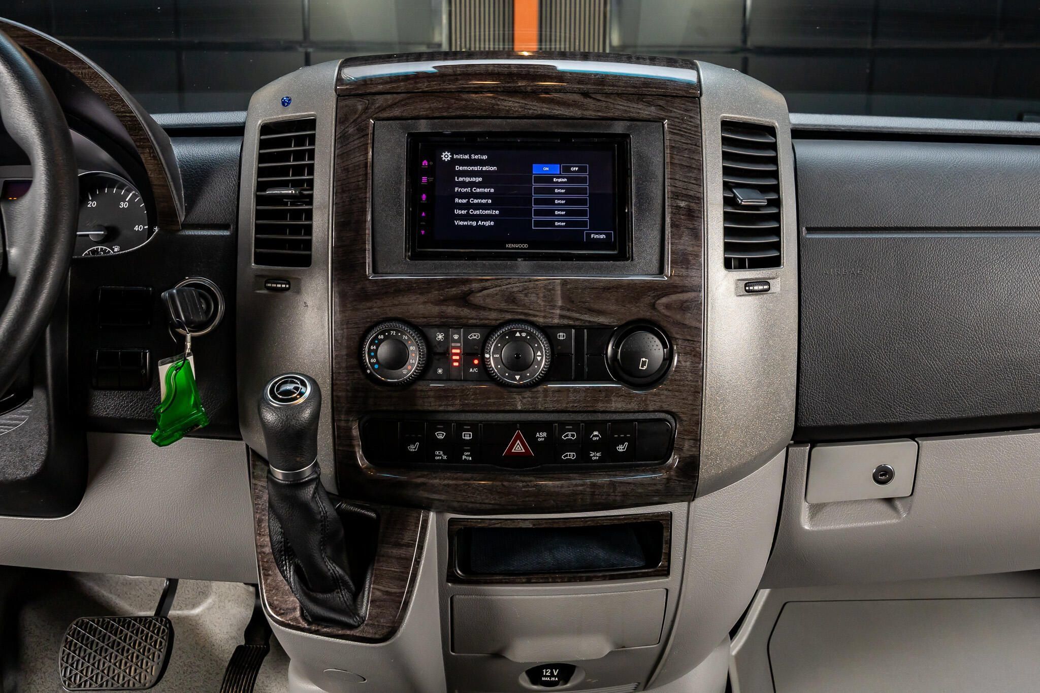 Used 2015 Mercedes-Benz Sprinter 3500 image 19
