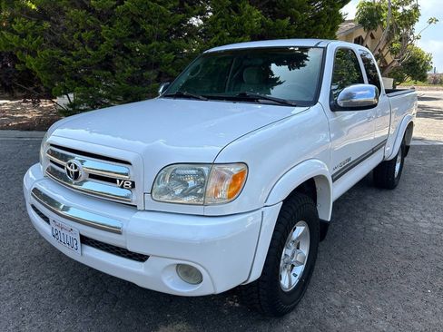 Used 2005 Toyota Tundra SR5 AWD/4WD image 2