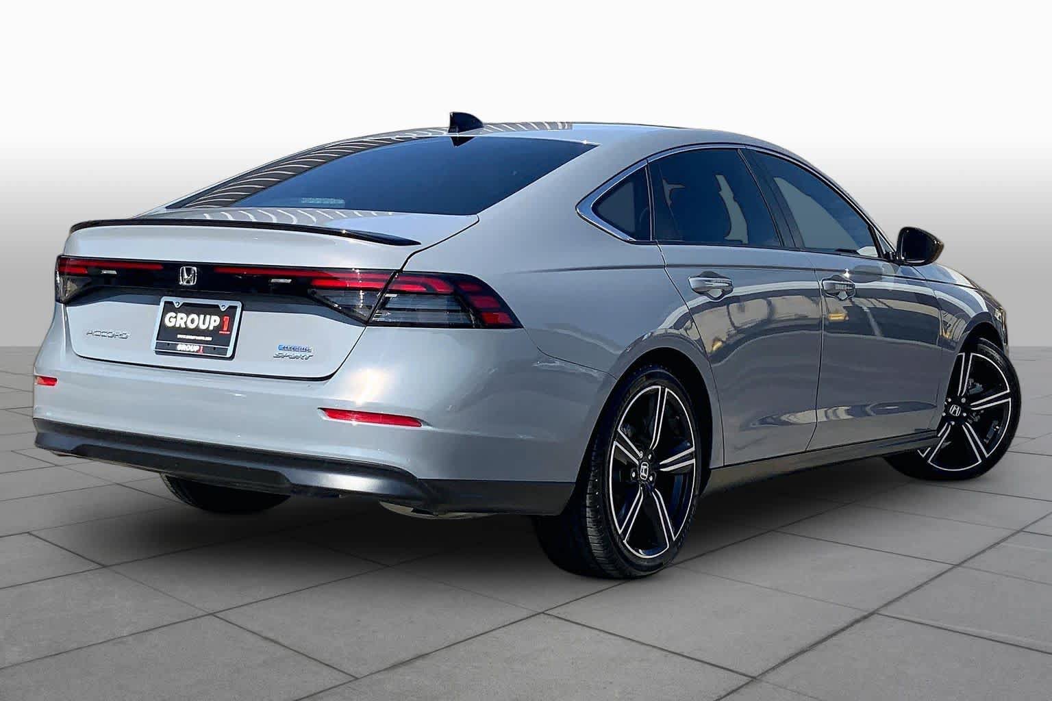 Used 2023 Honda Accord Sport image 13
