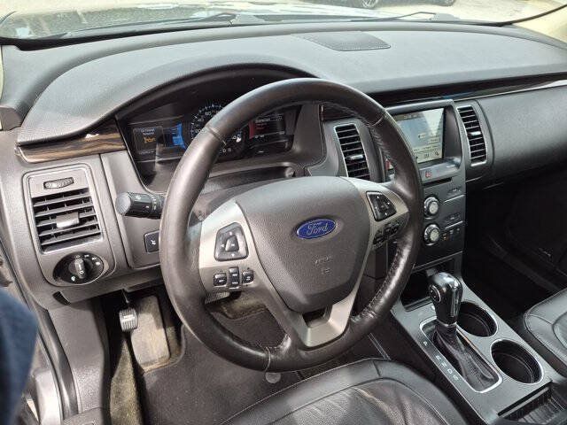Used 2016 Ford Flex SEL w/ Equipment Group 202A AWD/4WD image 16