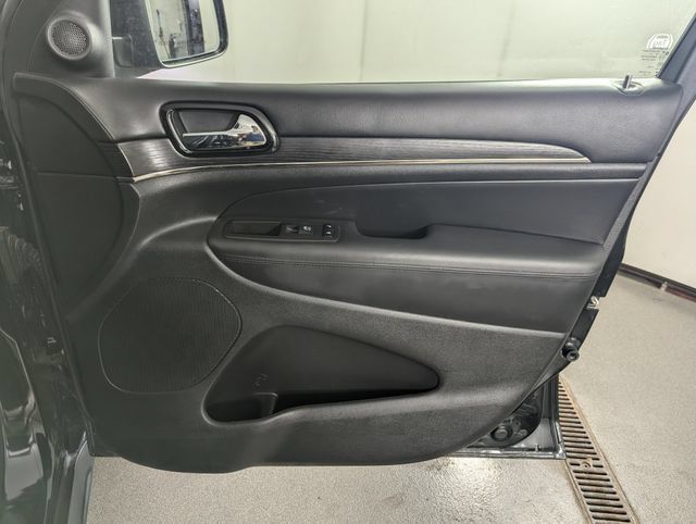 Used 2021 Jeep Grand Cherokee High Altitude AWD/4WD image 28