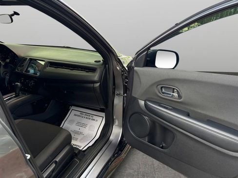 Used 2022 Honda HR-V Sport image 19