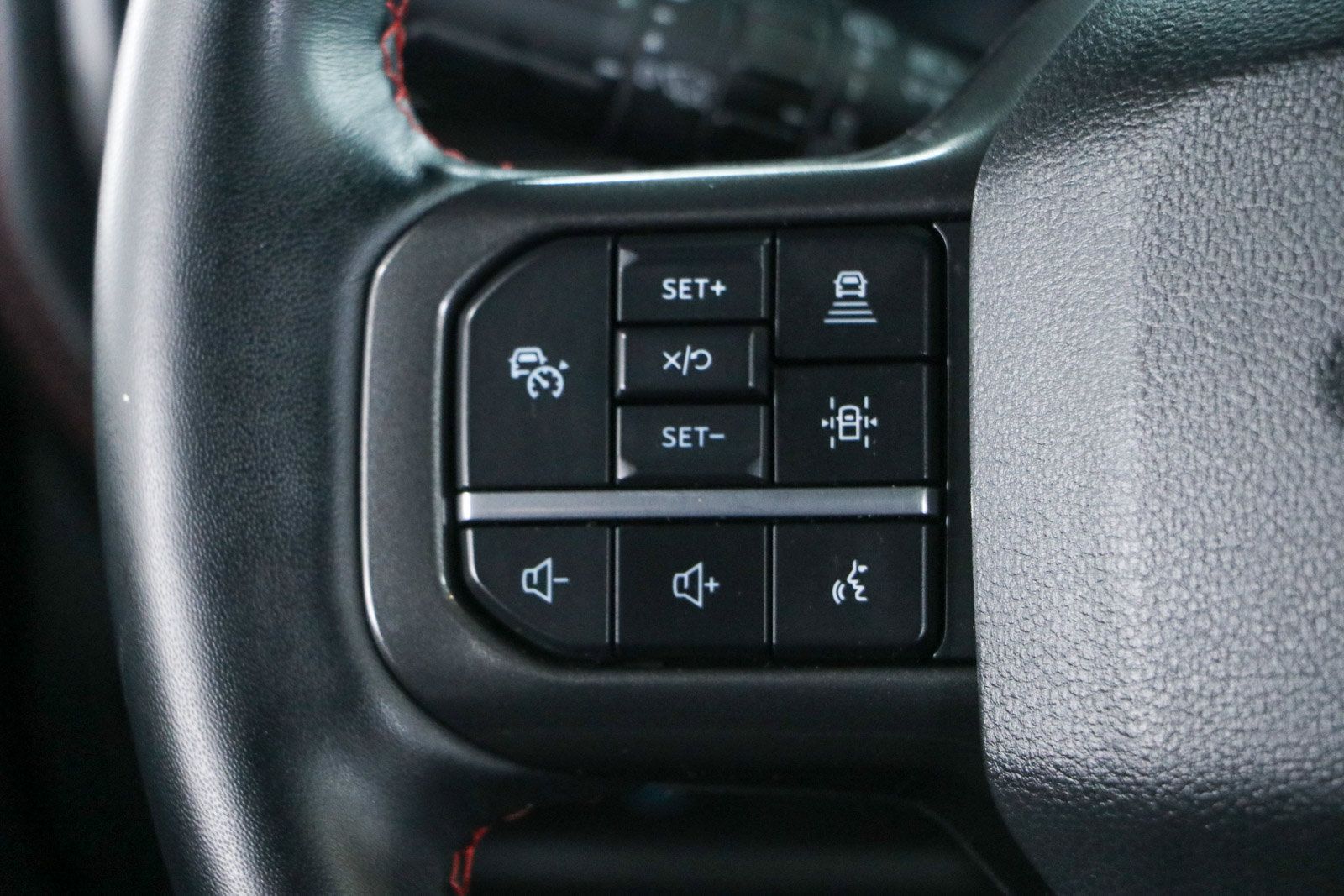 Used 2023 Ford Expedition Limited RWD image 14