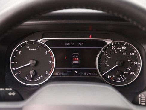 Used 2025 Nissan Rogue SV AWD/4WD image 14