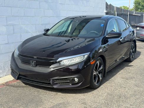 Used 2016 Honda Civic Touring image 2