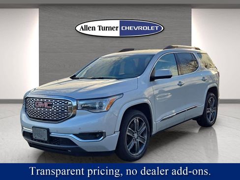 Used 2017 GMC Acadia Denali w/ Technology Package image 3