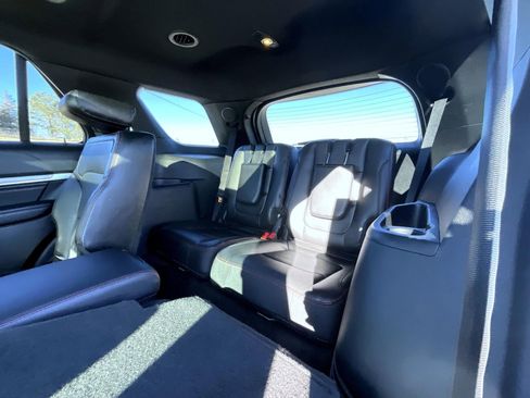Used 2017 Ford Explorer Sport w/ Equipment Group 401A image 20