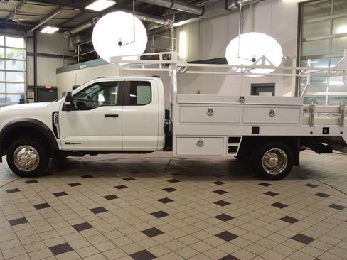Used 2024 Ford F450 XL AWD/4WD image 3