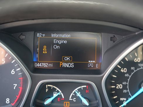 Used 2017 Ford Escape Titanium w/ Equipment Group 301A AWD/4WD image 30