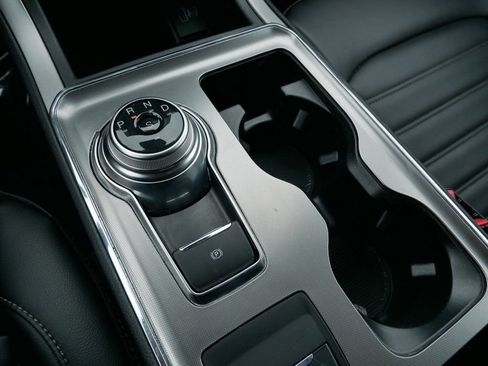 Certified 2022 Ford Edge SEL w/ Convenience Package image 28