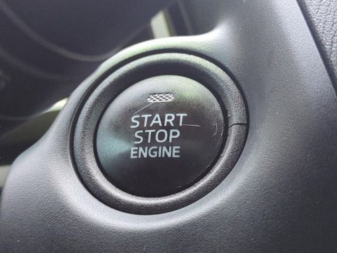 Used 2014 MAZDA MAZDA3 i Touring image 21