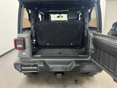 Used 2020 Jeep Wrangler Sport image 14